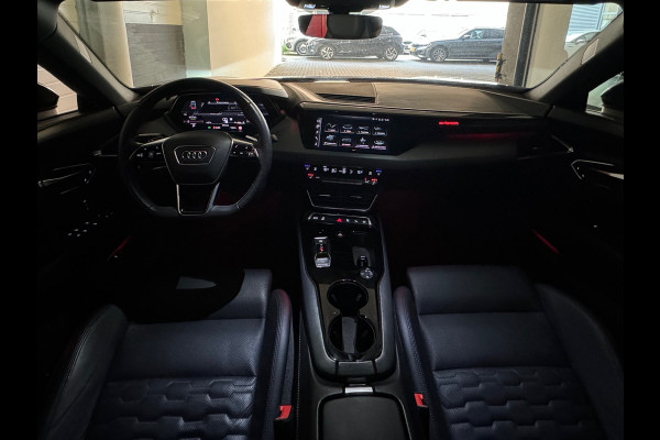 Audi e-tron GT GT 93 kWh Pano|HuD|B&O|RS Seat|Luchtvering