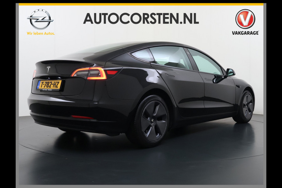 Tesla Model 3 Long Range RWD 75 kWh SOH 93% Warmtepomp Panoramadak Navi Camera's Leder Memory Stuur+Stoelverwarming Traffic-Aware Cruise Control AMD Ryzen™ Elek.Achterklep Led