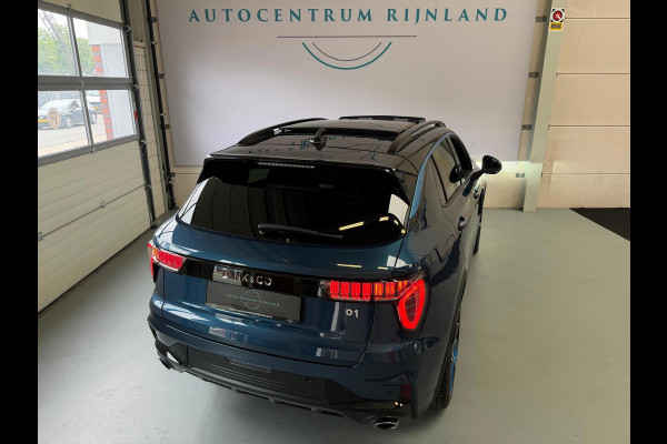 Lynk & Co 01 1.5 261PK Plug-in Hybrid, 1 Jaar Bovag Garantie, Pano, Zwarte Hemel, 360 Camera ,Apple Carplay