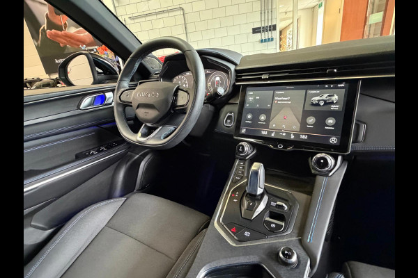 Lynk & Co 01 1.5 261PK Plug-in Hybrid, 1 Jaar Bovag Garantie, Pano, Zwarte Hemel, 360 Camera ,Apple Carplay