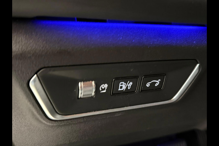 Lynk & Co 01 1.5 261PK Plug-in Hybrid, 1 Jaar Bovag Garantie, Pano, Zwarte Hemel, 360 Camera ,Apple Carplay