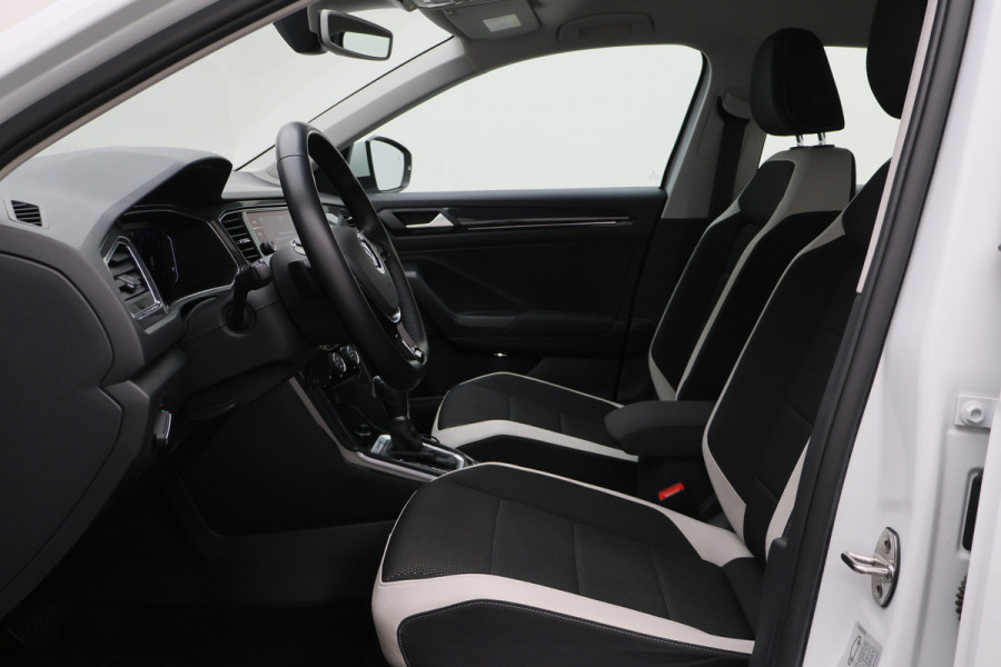 Volkswagen T-Roc 2.0 TSI 4Motion Sport Virtual Cockpit, LED, Camera, ACC, Apple Carplay, Trekhaak