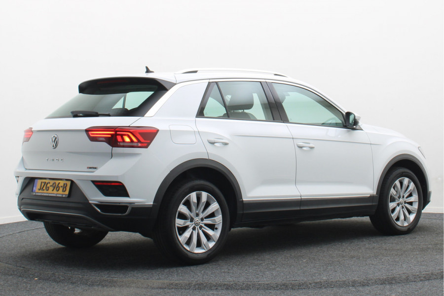 Volkswagen T-Roc 2.0 TSI 4Motion Sport Virtual Cockpit, LED, Camera, ACC, Apple Carplay, Trekhaak