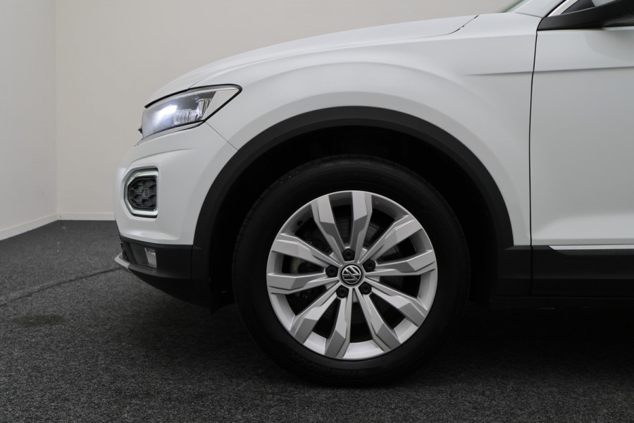 Volkswagen T-Roc 2.0 TSI 4Motion Sport Virtual Cockpit, LED, Camera, ACC, Apple Carplay, Trekhaak