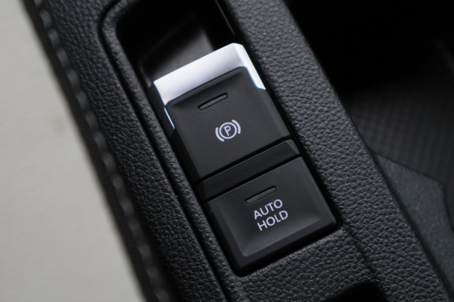 Volkswagen T-Roc 2.0 TSI 4Motion Sport Virtual Cockpit, LED, Camera, ACC, Apple Carplay, Trekhaak