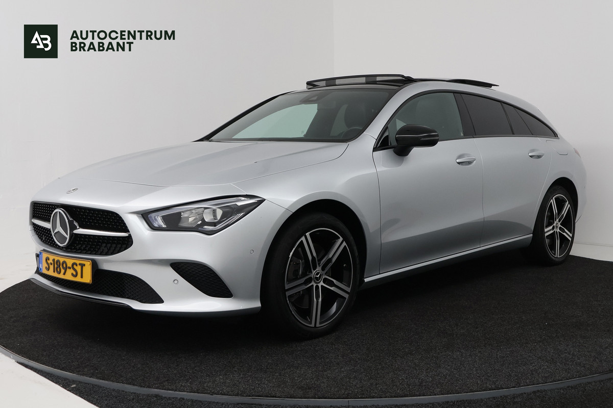 Mercedes-Benz CLA-Klasse Shooting Brake 250 e Luxury Line (PANORAMADAK, TREKHAAK, STOELVERWARMING, SFEERVERLICHTING, CAMERA)