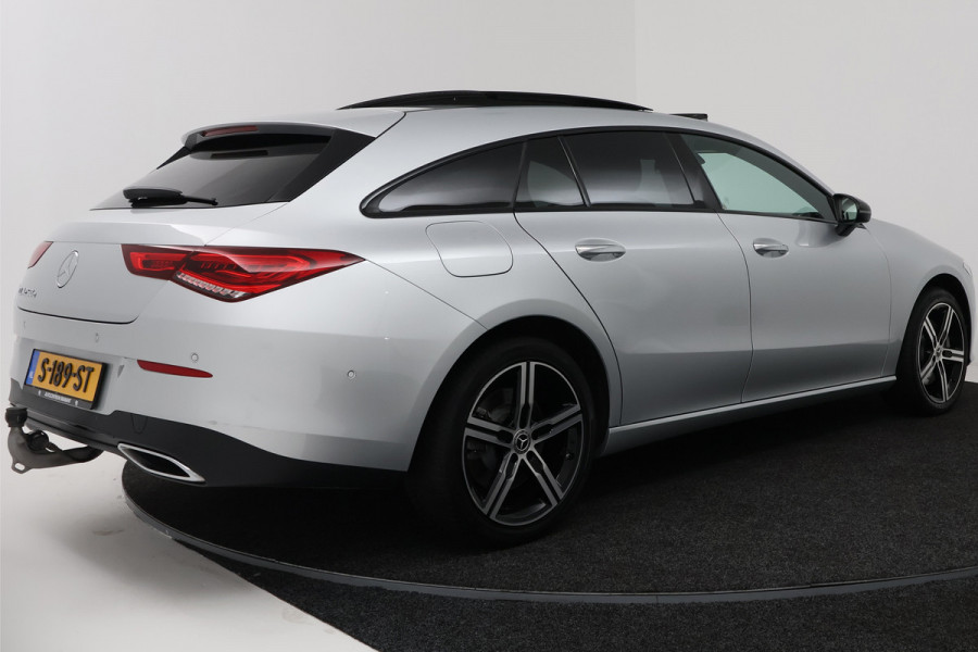 Mercedes-Benz CLA-Klasse Shooting Brake 250 e Luxury Line (PANORAMADAK, TREKHAAK, STOELVERWARMING, SFEERVERLICHTING, CAMERA)