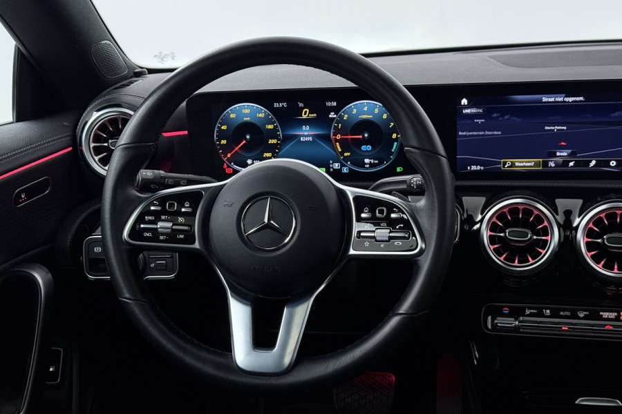 Mercedes-Benz CLA-Klasse Shooting Brake 250 e Luxury Line (PANORAMADAK, TREKHAAK, STOELVERWARMING, SFEERVERLICHTING, CAMERA)