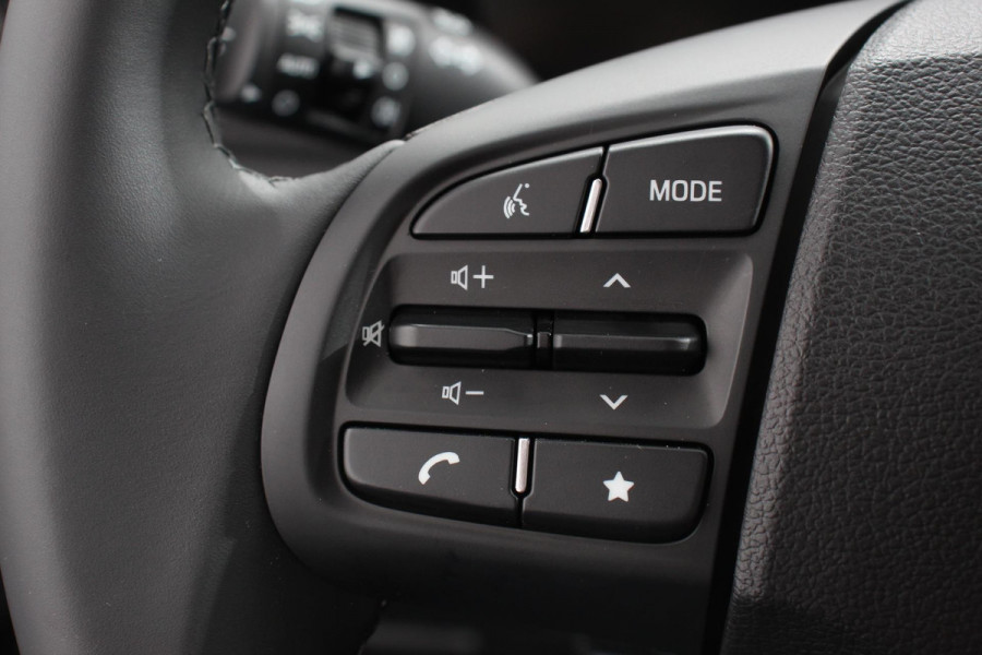 Hyundai i10 1.0 Automaat Comfort 5-zits Navigatie Apple Carplay/Android Auto Cruise Control DAB Airco