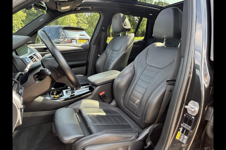 BMW iX3 High Executive 80 kWh 286pk | Panoramadak | Stoelverwarming | 360 graden camera |  Bestuurdersstoel Met Geheugen | Keyless entry | Sportstoelen | Head Up Display