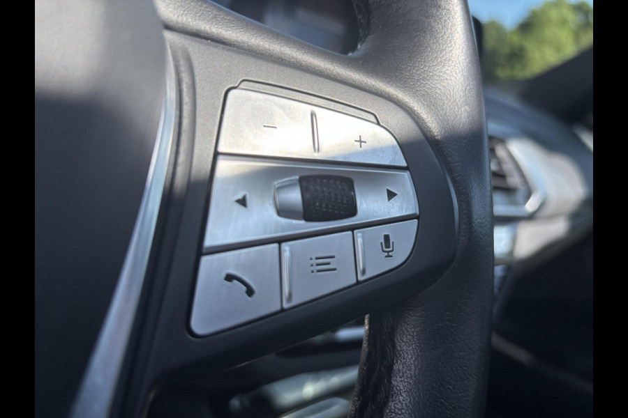 BMW iX3 High Executive 80 kWh 286pk | Panoramadak | Stoelverwarming | 360 graden camera |  Bestuurdersstoel Met Geheugen | Keyless entry | Sportstoelen | Head Up Display