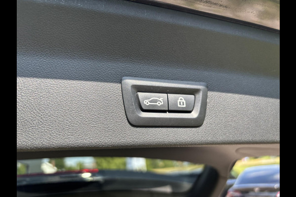 BMW iX3 High Executive 80 kWh 286pk | Panoramadak | Stoelverwarming | 360 graden camera |  Bestuurdersstoel Met Geheugen | Keyless entry | Sportstoelen | Head Up Display