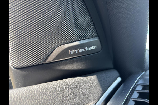 BMW iX3 High Executive 80 kWh 286pk | Panoramadak | Stoelverwarming | 360 graden camera |  Bestuurdersstoel Met Geheugen | Keyless entry | Sportstoelen | Head Up Display