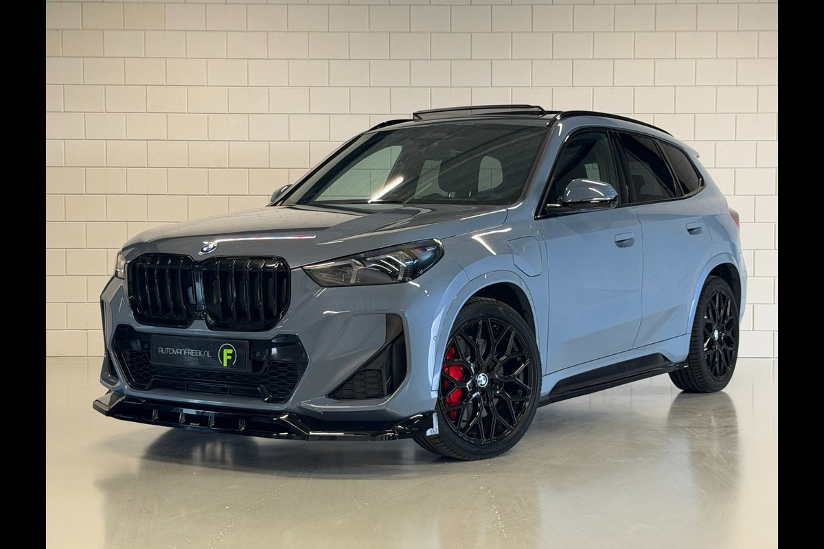 BMW X1 XDrive30e High Executive M Sport Pro | PANO | HARMAN KARDON | DRIVE PRO | PARK PRO | HEAD-UP | 20 INCH | FABRIEKSGARANTIE