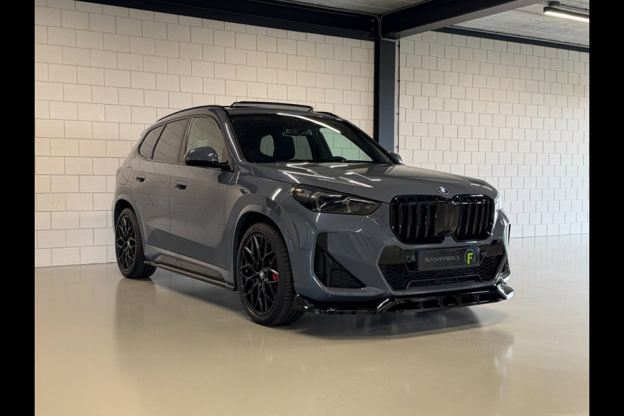 BMW X1 XDrive30e High Executive M Sport Pro | PANO | HARMAN KARDON | DRIVE PRO | PARK PRO | HEAD-UP | 20 INCH | FABRIEKSGARANTIE