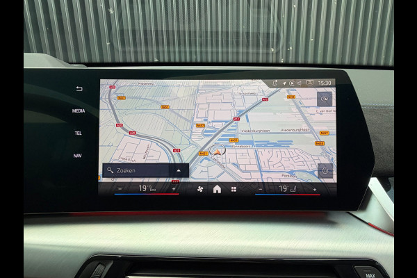BMW X1 XDrive30e High Executive M Sport Pro | PANO | HARMAN KARDON | DRIVE PRO | PARK PRO | HEAD-UP | 20 INCH | FABRIEKSGARANTIE