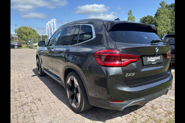 BMW iX3 High Executive 80 kWh 286pk | Panoramadak | Stoelverwarming | 360 graden camera |  Bestuurdersstoel Met Geheugen | Keyless entry | Sportstoelen | Head Up Display