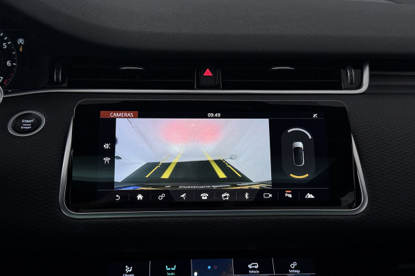 Land Rover Range Rover Evoque 2.0 P200 AWD R-Dynamic (PANORAMADAK, CAMERA, STOELVERWARMING, ELEKTR STOELEN, NAVIGATIE, SENSOREN)