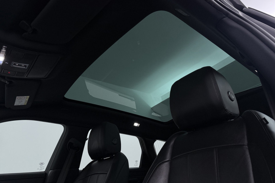 Land Rover Range Rover Evoque 2.0 P200 AWD R-Dynamic (PANORAMADAK, CAMERA, STOELVERWARMING, ELEKTR STOELEN, NAVIGATIE, SENSOREN)