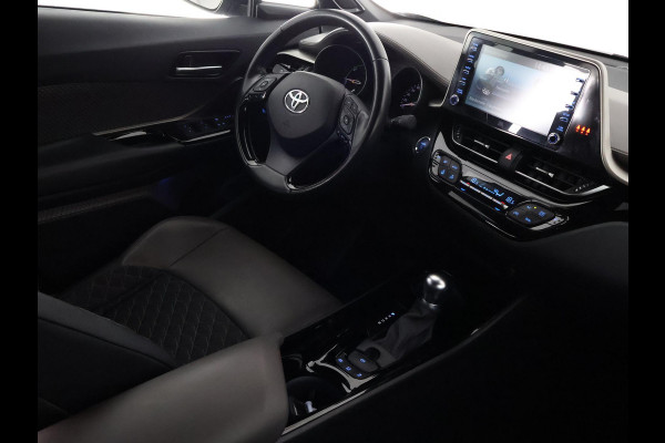 Toyota C-HR 1.8 Hybrid Executive Bi-Tone | JBL Audio | Dodehoek Detectie | Apple Carplay & AndroidAUTO | Half Leder |