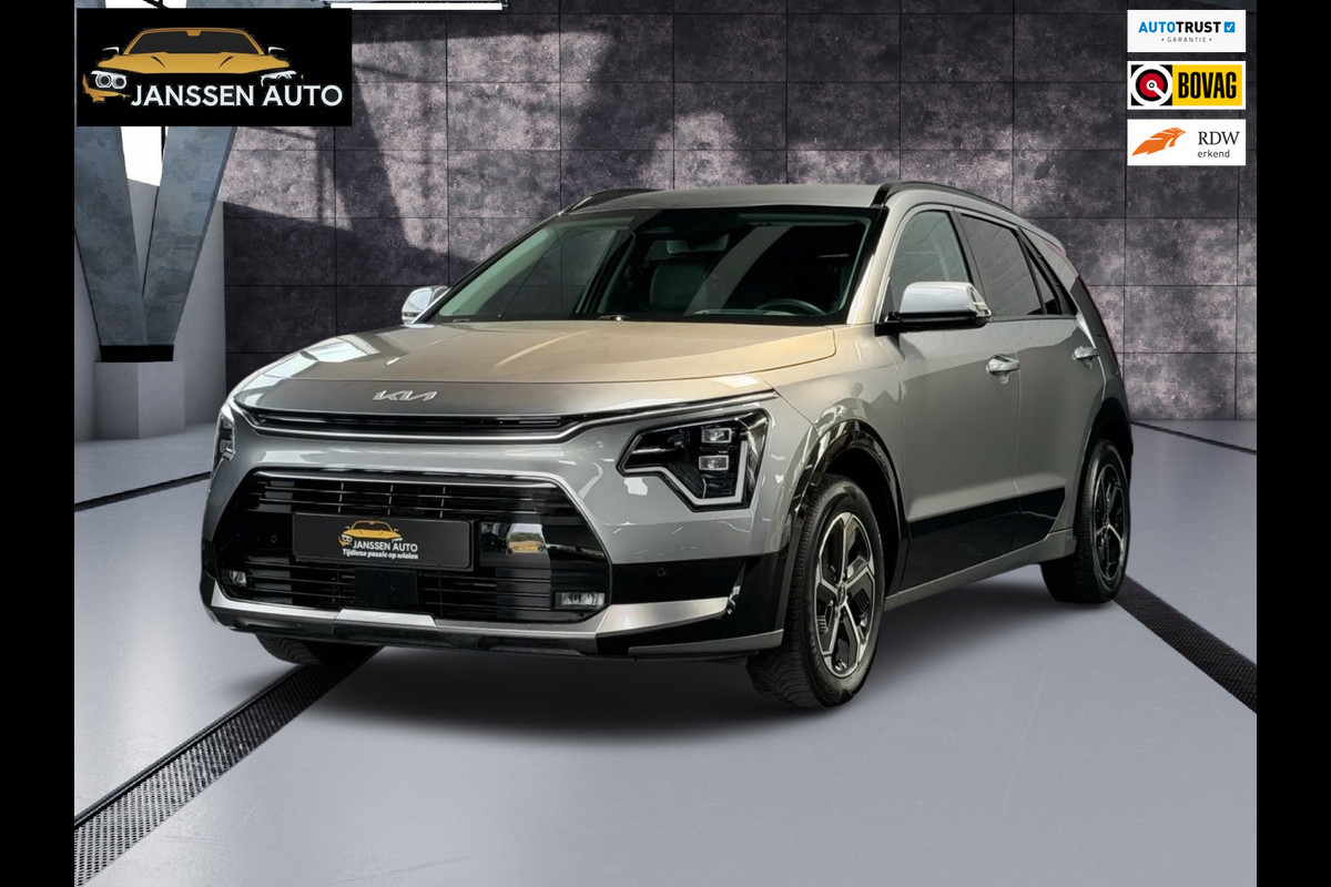 Kia Niro 1.6 GDi Hybrid DynamicLine | Widescreen | camera | 1/2 Leder | Stoel en stuurverwarwing