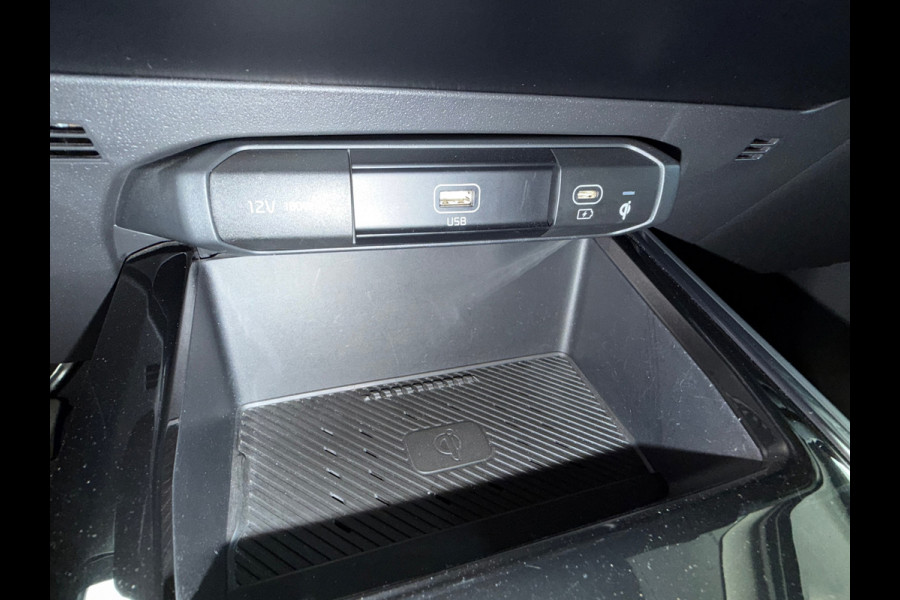 Kia Niro 1.6 GDi Hybrid DynamicLine | Widescreen | camera | 1/2 Leder | Stoel en stuurverwarwing