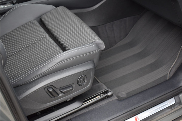 Audi Q3 Sportback 45 TFSI e S-Line 245 Pk Pano Navi Leder Keyless Apple Carplay 21 Inch