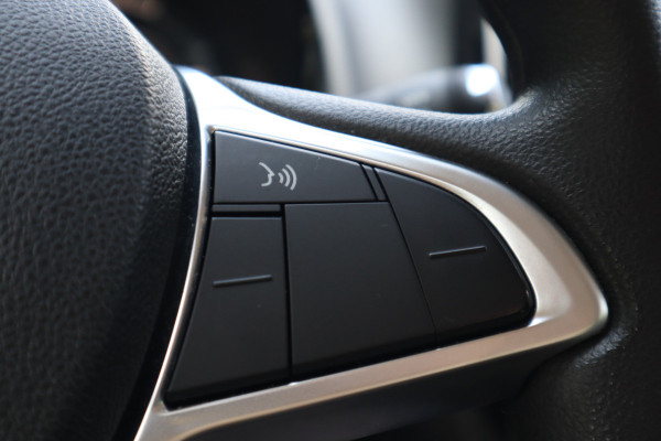 Dacia Spring Expression 27 kWh | Lederen bekleding | Navi |