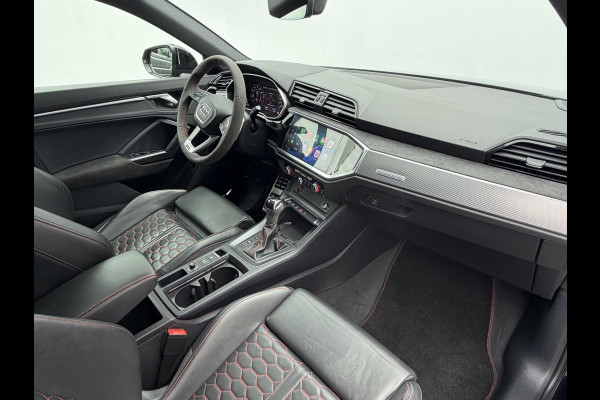 Audi Q3 Sportback TFSI RS Pano.dak Carplay Pano.dak Trekhaak Sportzetels 21Inch