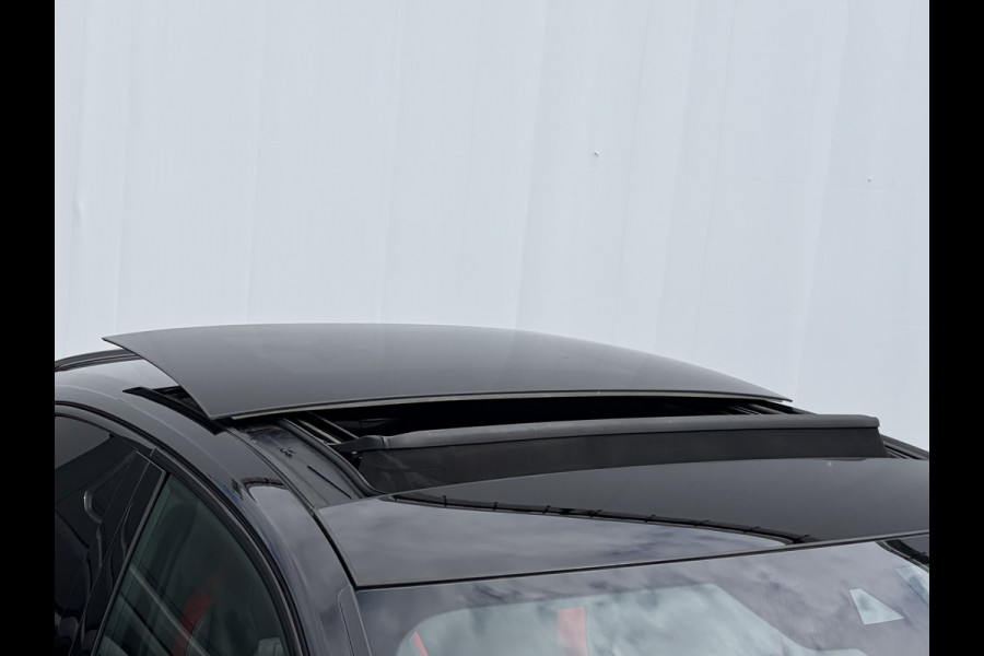 Audi Q3 Sportback TFSI RS Pano.dak Carplay Pano.dak Trekhaak Sportzetels 21Inch