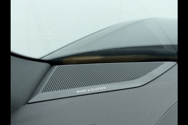 Audi Q3 Sportback TFSI RS Pano.dak Carplay Pano.dak Trekhaak Sportzetels 21Inch