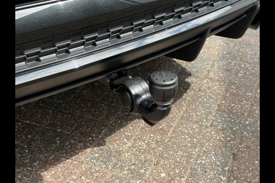 Audi Q3 Sportback TFSI RS Pano.dak Carplay Pano.dak Trekhaak Sportzetels 21Inch