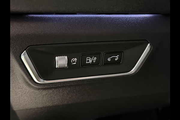 Lynk & Co 01 1.5 261PK Plug-in Hybrid, Pano, 360 Camera ,Apple Carplay