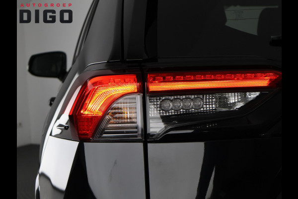 Toyota RAV4 2.0 VVT-iE Black Luxury | 360° Camera | Trekhaak | Dodehoek detectie | 1500 KG trekgewicht |