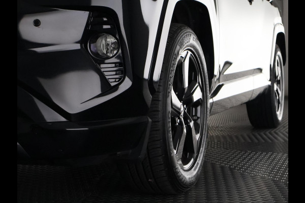 Toyota RAV4 2.0 VVT-iE Black Luxury | 360° Camera | Trekhaak | Dodehoek detectie | 1500 KG trekgewicht |
