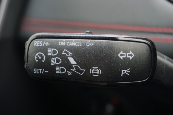 Seat Ibiza 1.0 TSI FR Business Intense/Leer-Alcantara/Carplay /Led!
