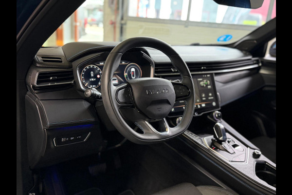 Lynk & Co 01 1.5 261PK Plug-in Hybrid,1 Jaar Bovag Garantie, Pano, Zwarte Hemel, 360 Camera ,Apple Carplay