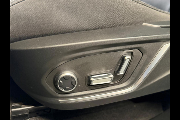 Lynk & Co 01 1.5 261PK Plug-in Hybrid,1 Jaar Bovag Garantie, Pano, Zwarte Hemel, 360 Camera ,Apple Carplay