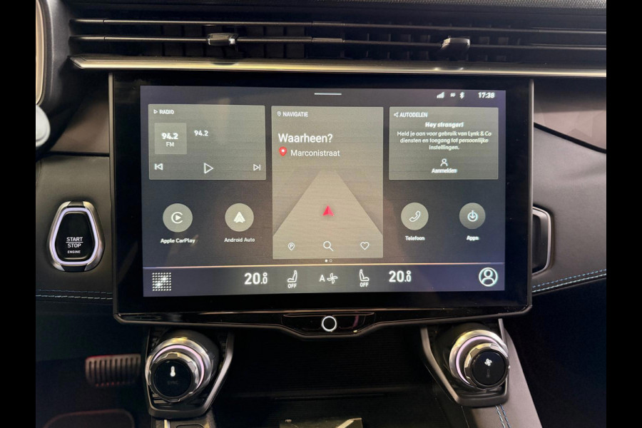 Lynk & Co 01 1.5 261PK Plug-in Hybrid,1 Jaar Bovag Garantie, Pano, Zwarte Hemel, 360 Camera ,Apple Carplay