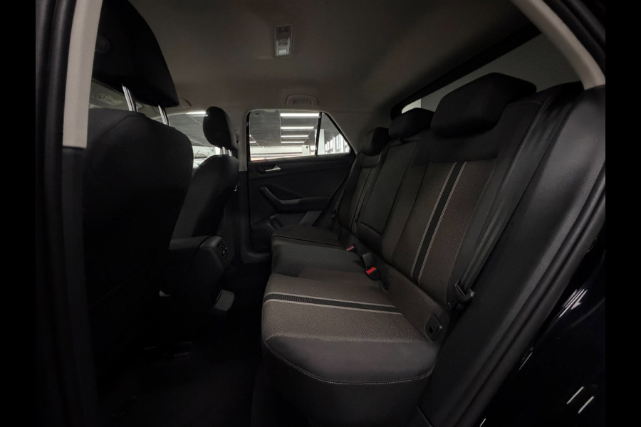 Volkswagen T-Roc 1.0 TSI | ACC | PDC | Camera | Elektr.koffer