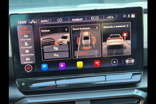 CUPRA Formentor 1.4 e-Hybrid VZ Performance Pano! 360'Camera Trekhaak! Eleck Kofferbak Sfeerverlichting Stoelverwarming Nette Auto