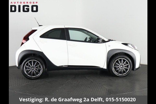 Toyota Aygo X 1.0 VVT-i MT Play Sport | Apple Carplay & AndroidAUTO | Airco | Camera | Privacy Glass |
