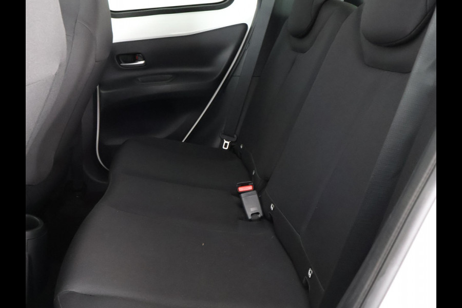 Toyota Aygo X 1.0 VVT-i MT Play Sport | Apple Carplay & AndroidAUTO | Airco | Camera | Privacy Glass |