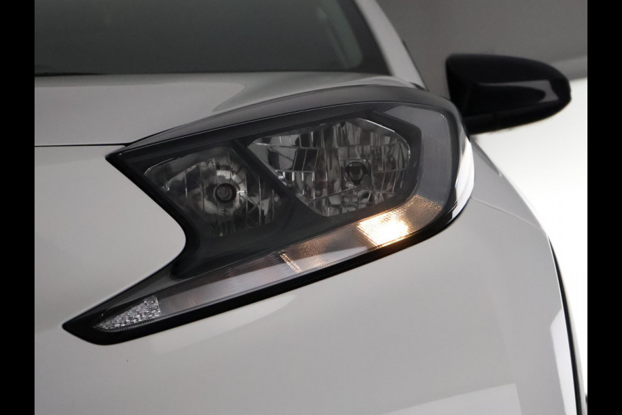 Toyota Aygo X 1.0 VVT-i MT Play Sport | Apple Carplay & AndroidAUTO | Airco | Camera | Privacy Glass |