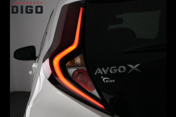 Toyota Aygo X 1.0 VVT-i MT Play Sport | Apple Carplay & AndroidAUTO | Airco | Camera | Privacy Glass |