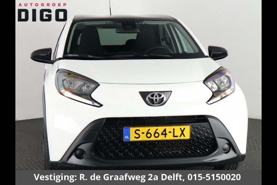 Toyota Aygo X 1.0 VVT-i MT Play Sport | Apple Carplay & AndroidAUTO | Airco | Camera | Privacy Glass |