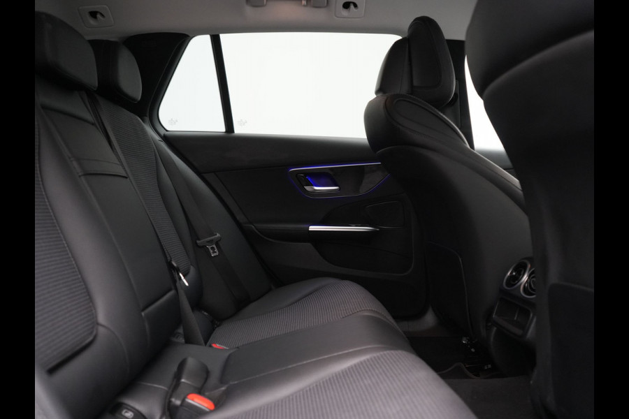 Mercedes-Benz C-Klasse Estate 300 e Avantgarde PHEV 313pk Dealer O.H | Cruise Control | Camera | Apple Carplay | Virtual | Elektrische Sportstoelen Verwarmd | Navigatie | MBUX Infotainment | DAB | 17"L.M | Plug In Hybrid |