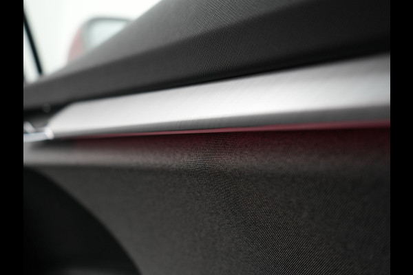 Škoda ENYAQ iV 50 Comfort 55 kWh Dealer O.H | Adaptive Cruise | Camera | Crystal LED | Apple Carplay | Sportstoelen Verwarmd | BLIS | Virtual | Navigatie | DAB | 19"L.M |
