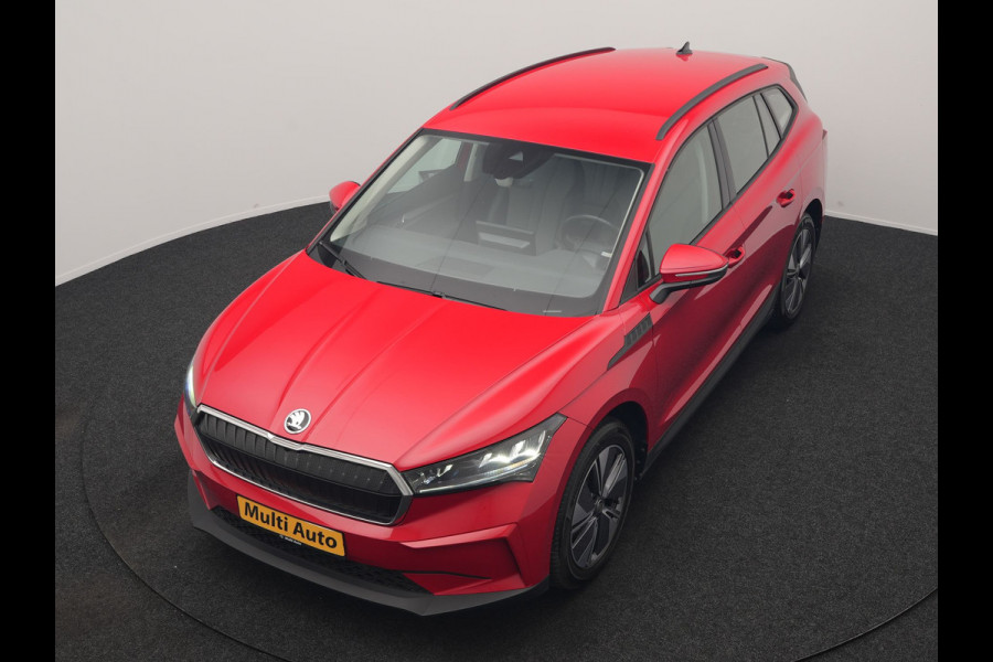 Škoda ENYAQ iV 50 Comfort 55 kWh Dealer O.H | Adaptive Cruise | Camera | Crystal LED | Apple Carplay | Sportstoelen Verwarmd | BLIS | Virtual | Navigatie | DAB | 19"L.M |