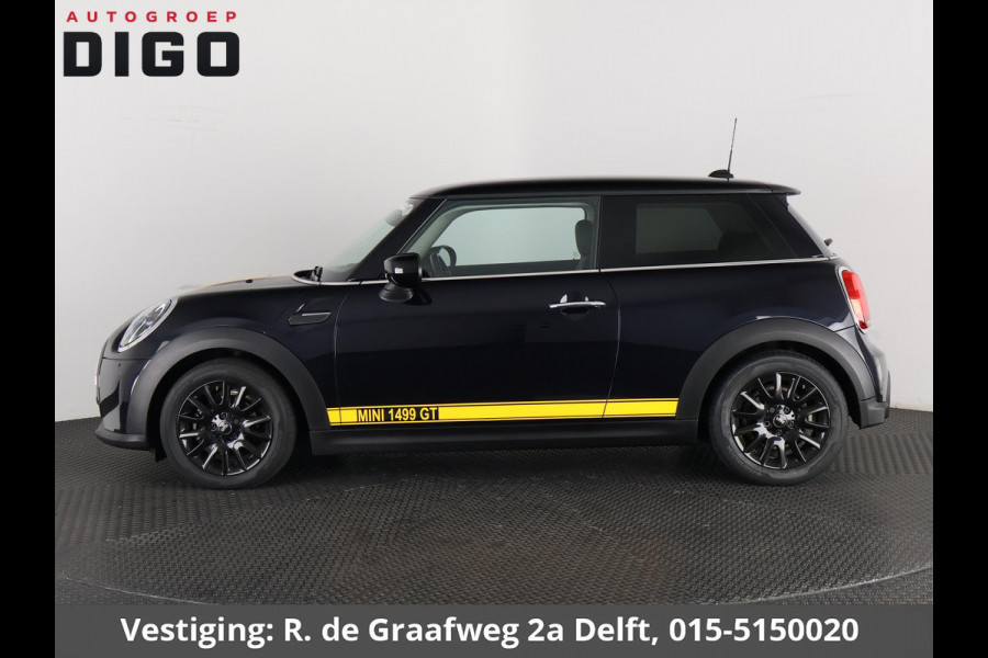 MINI 3-deurs 1.5 Cooper Sports 1499 GT PACK Automaat | Apple Carplay & AndroidAUTO | Parkeersensoren | 1e eigenaar |